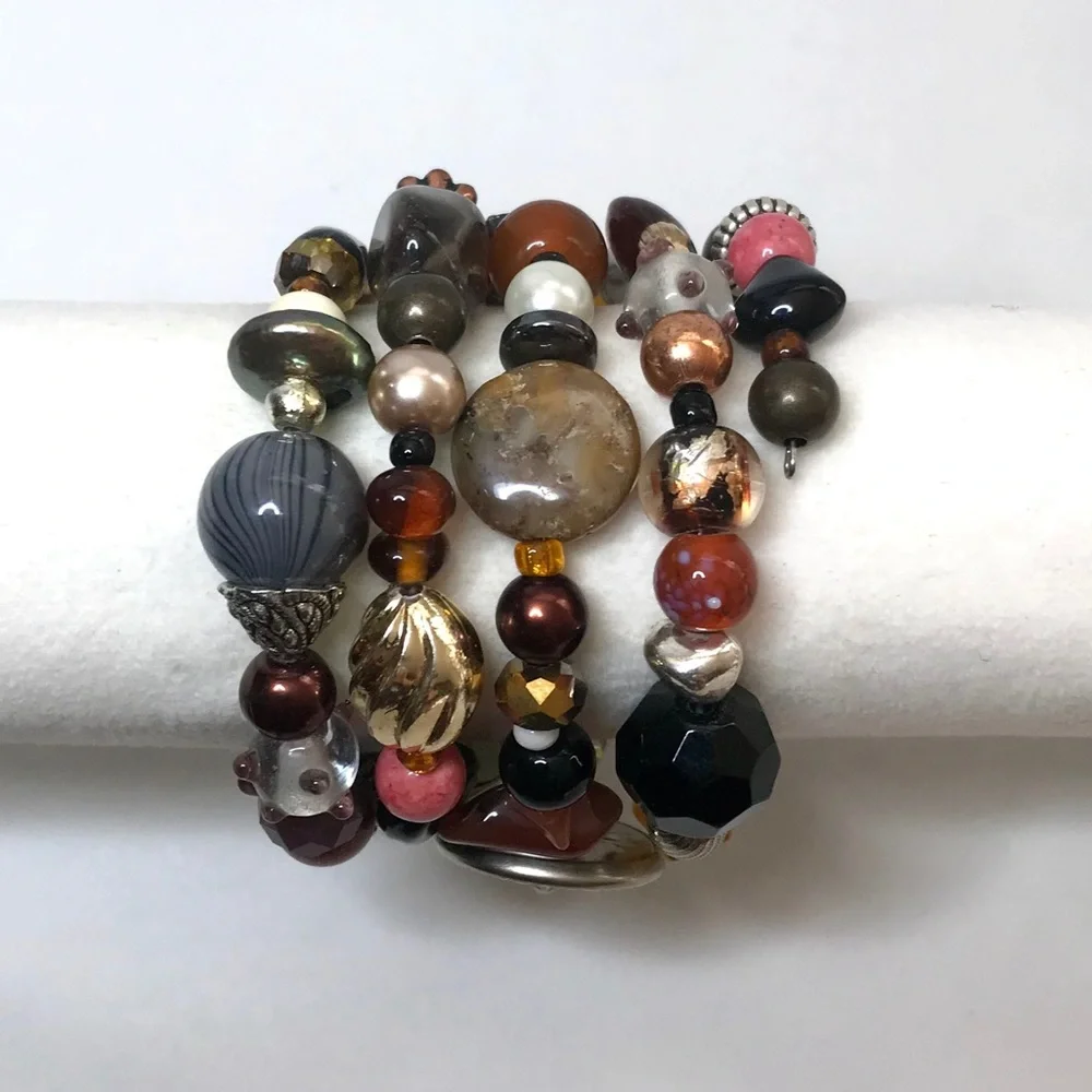 Handmade Bracelet with Vintage and Modern Elements (NB12-6H) - Picture 6 of 9